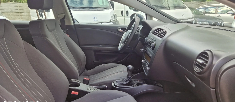 Seat Leon cena 22900 przebieg: 168000, rok produkcji 2011 z Łomża małe 596